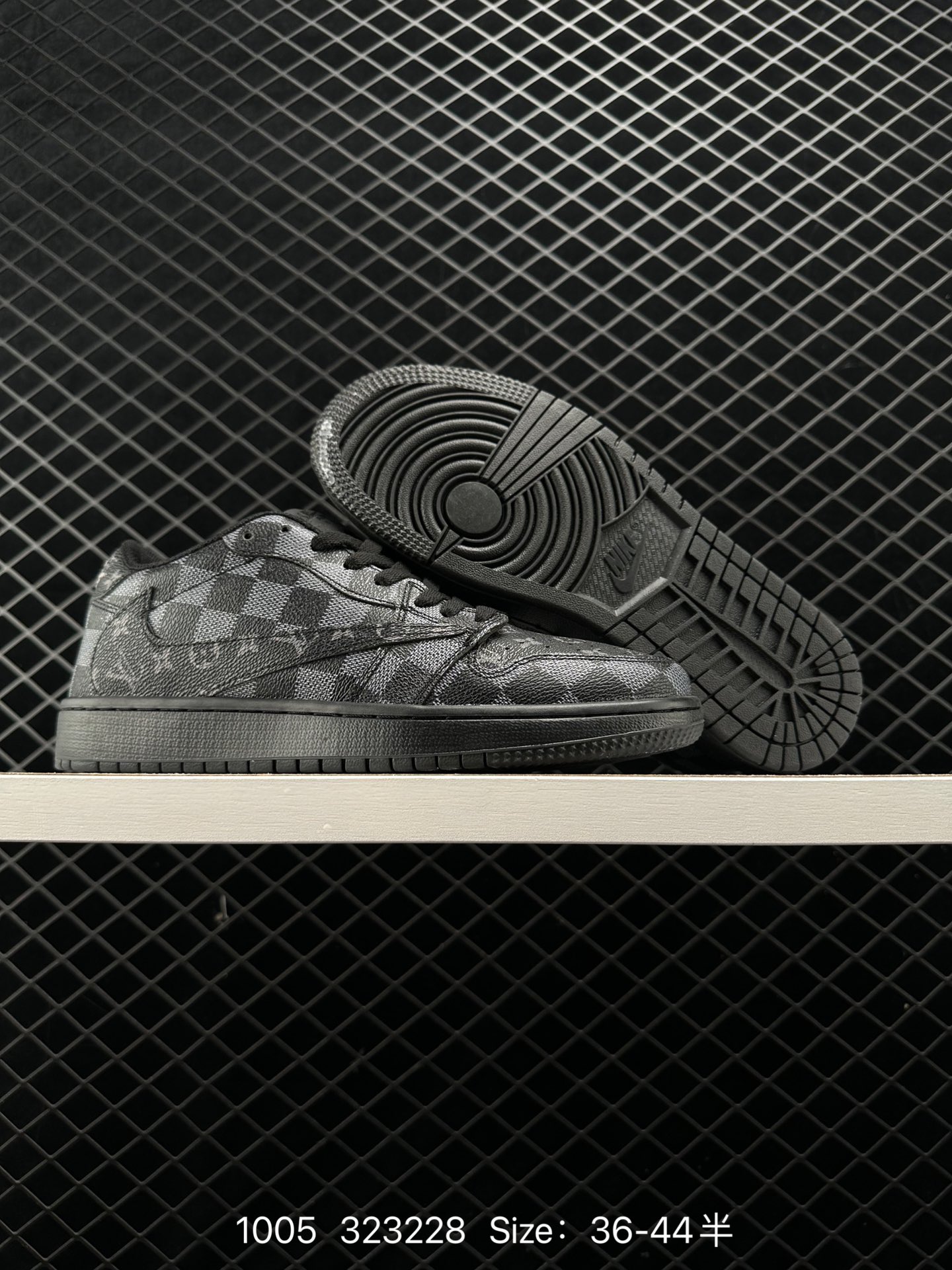 Air Jordan 1  LV  Low